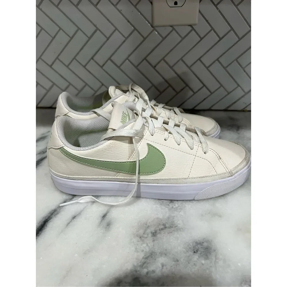 Nike Court Legacy Next Nature Womens Shoes Size 8 DH3161-002 White EUC